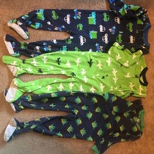 Boy’s 4T Fleece Pajamas Onesies